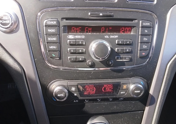 Ford Mondeo cena 15900 przebieg: 356000, rok produkcji 2011 z Dębno małe 326
